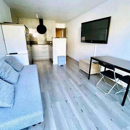 Superbe Appart En Residence A 300 M De La Plage. La Grande Motte Exterior foto